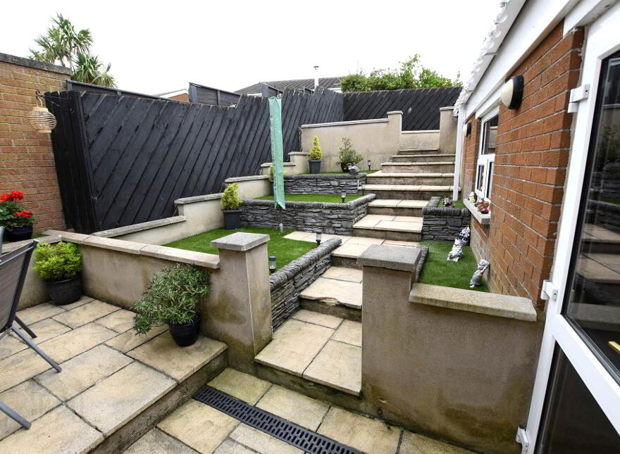 28 Abbeydale Park, Newtownards, BT23 8RE