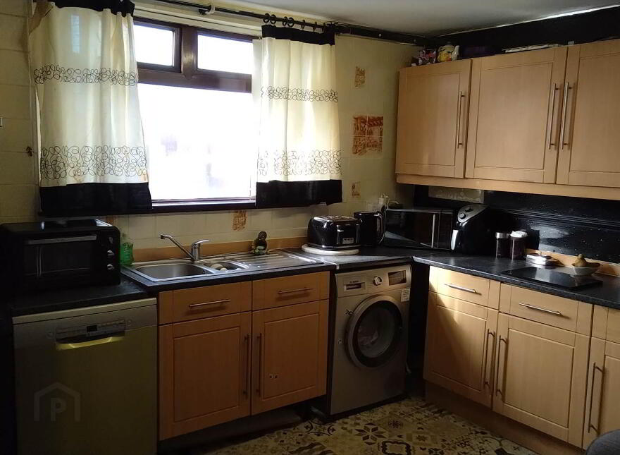 12 Ballyfore Road, Newtownabbey, BT36 6XS
