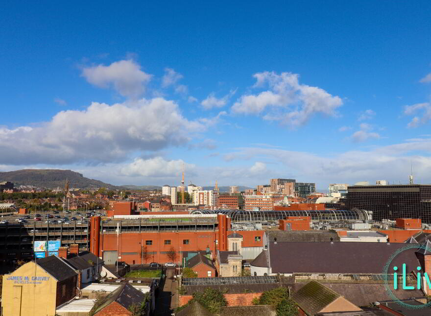 706 College Court Central, 56 King Street, Belfast, BT1 6BZ