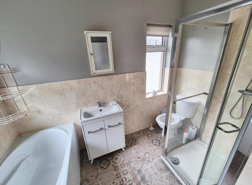 47 Portrush Road, Coleraine, BT52 1RB
