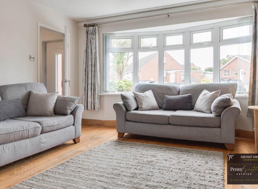 33 Ashbury Road, Bangor, BT19 6TZ