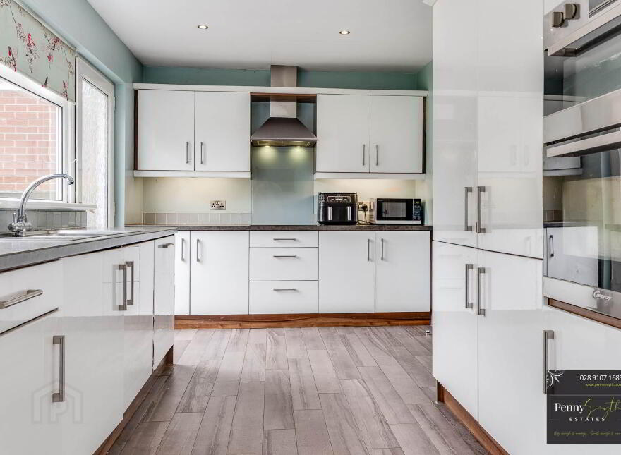 33 Ashbury Road, Bangor, BT19 6TZ