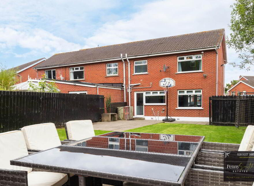 33 Ashbury Road, Bangor, BT19 6TZ