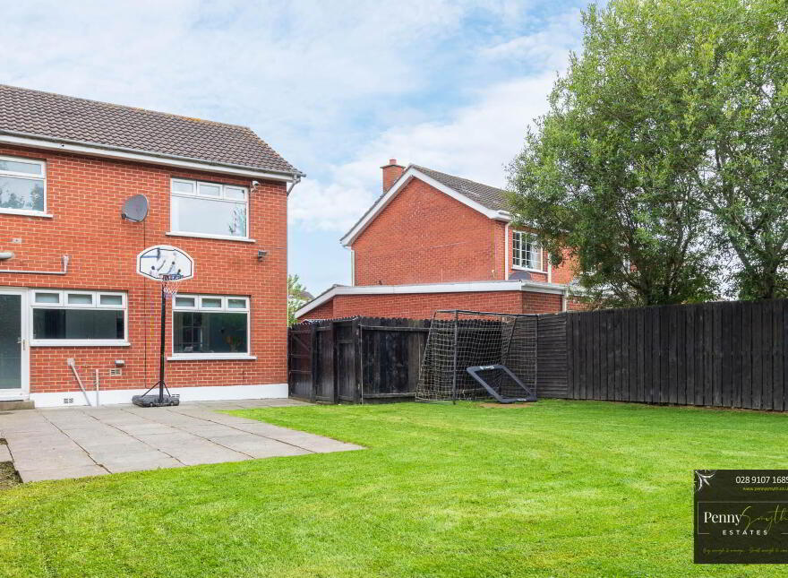 33 Ashbury Road, Bangor, BT19 6TZ