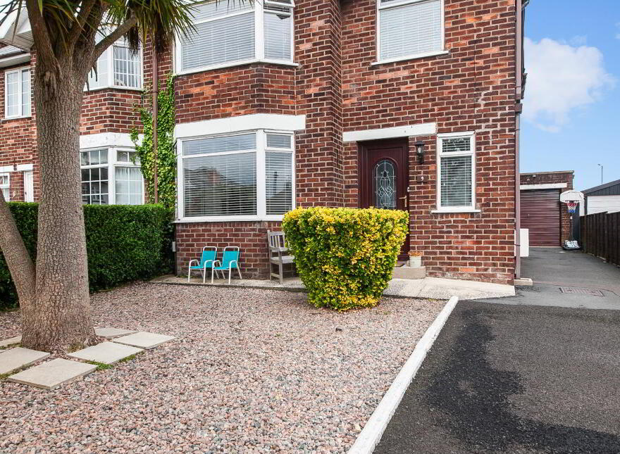 9 Cooldarragh Park North, Belfast, BT14 6TL