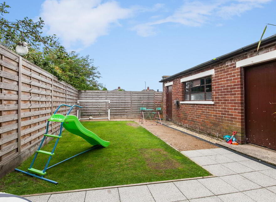 9 Cooldarragh Park North, Belfast, BT14 6TL