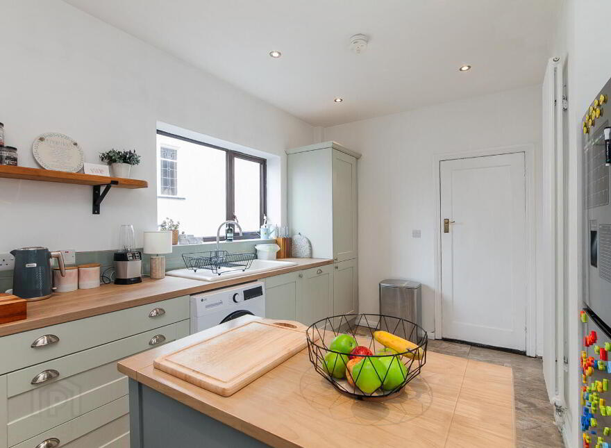 9 Cooldarragh Park North, Belfast, BT14 6TL
