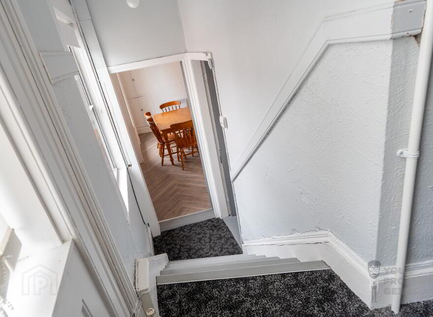 Office 4, 395 Lisburn Road, Belfast, BT9 7EW