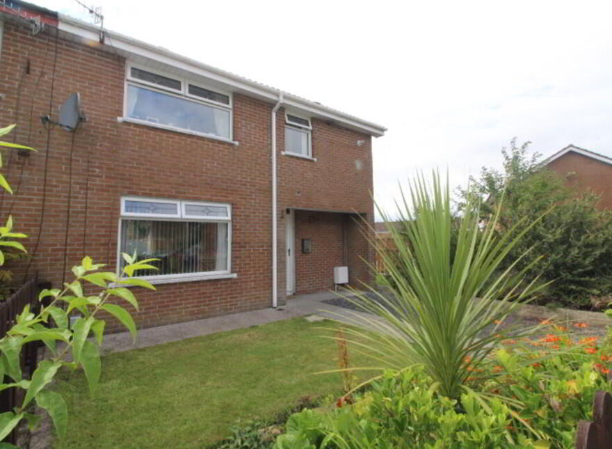 13 Bryson Park, Newtownabbey, BT36 5XP photo