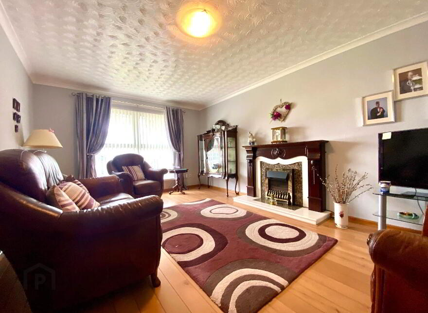 2 Henly Grove, Carrickfergus, BT38 8UQ