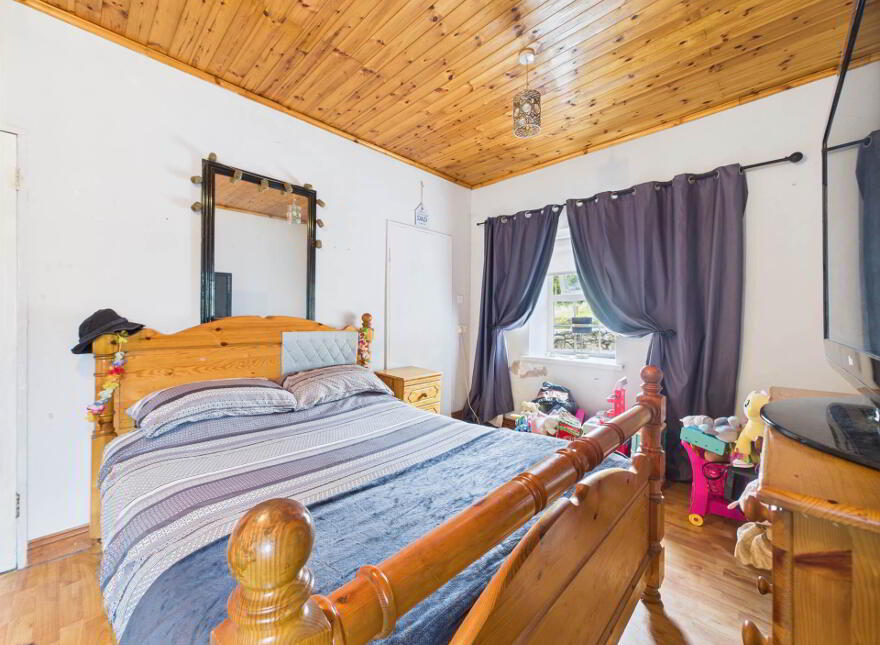 Tinhalla, Carrick-On-Suir, E32NY66