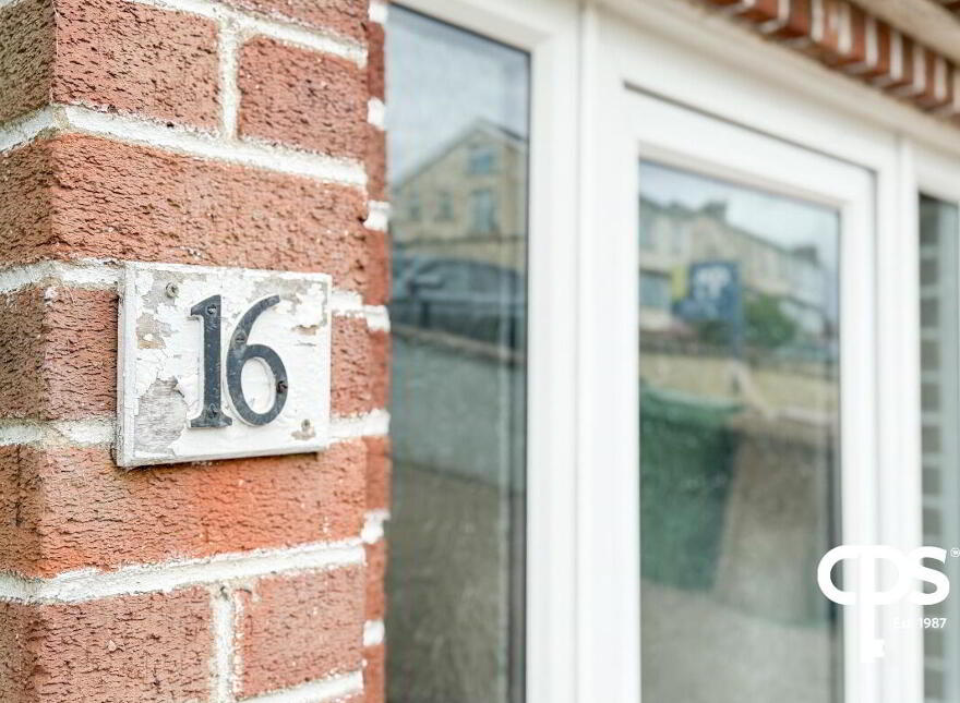 16 Rosemount Park, Armagh, BT60 1AX