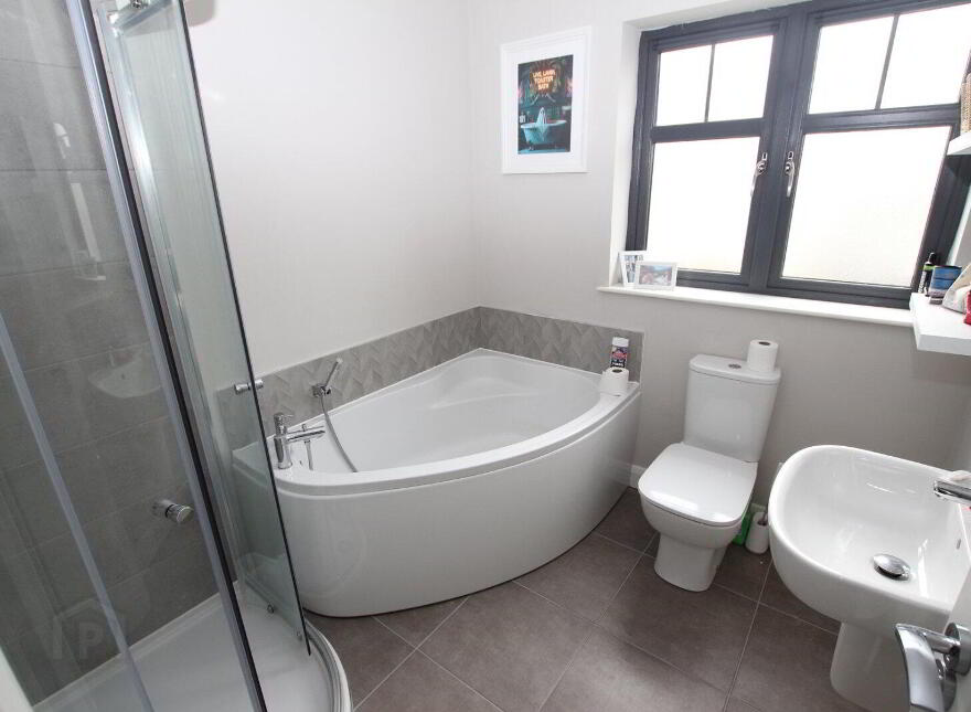 53 Ferrard Grange Gardens, Antrim, BT41 4FX