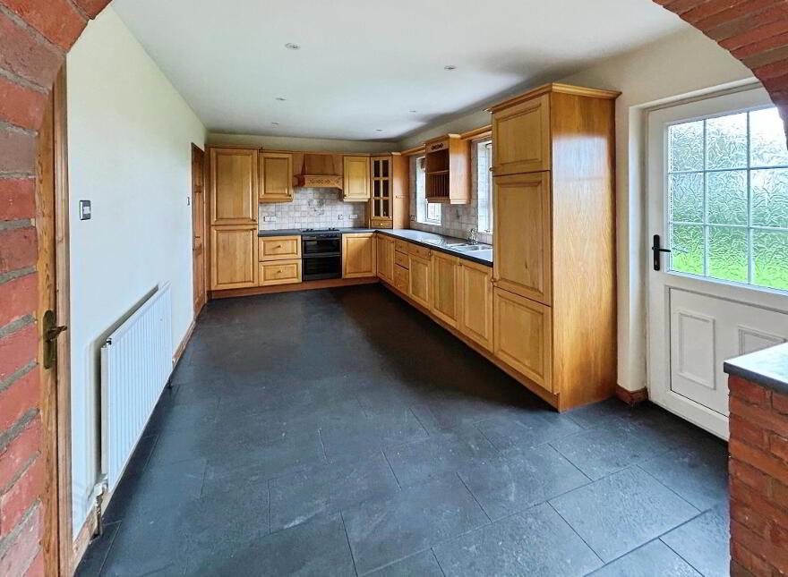35 Beechfield Lodge, Aghalee, BT67 0GA