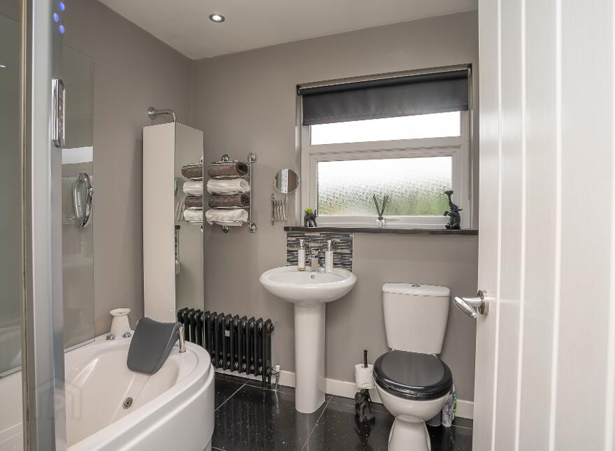 7 Carwood Parade, Newtownabbey, BT36 5LS