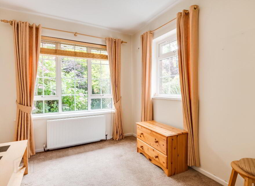8 Dannys Mill Road, Enniskillen, BT74 7FB