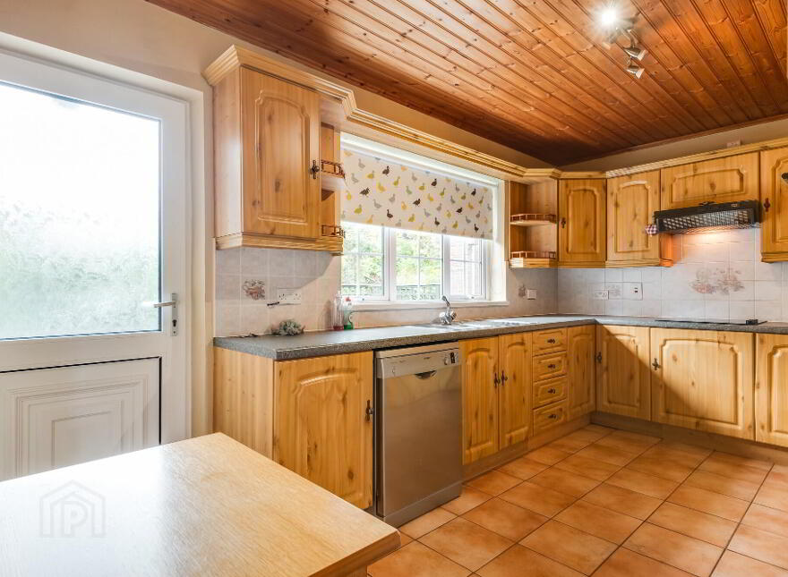 8 Dannys Mill Road, Enniskillen, BT74 7FB