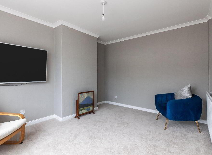 1 Holly Mount, Dunmurry, Belfast, BT17 9QD