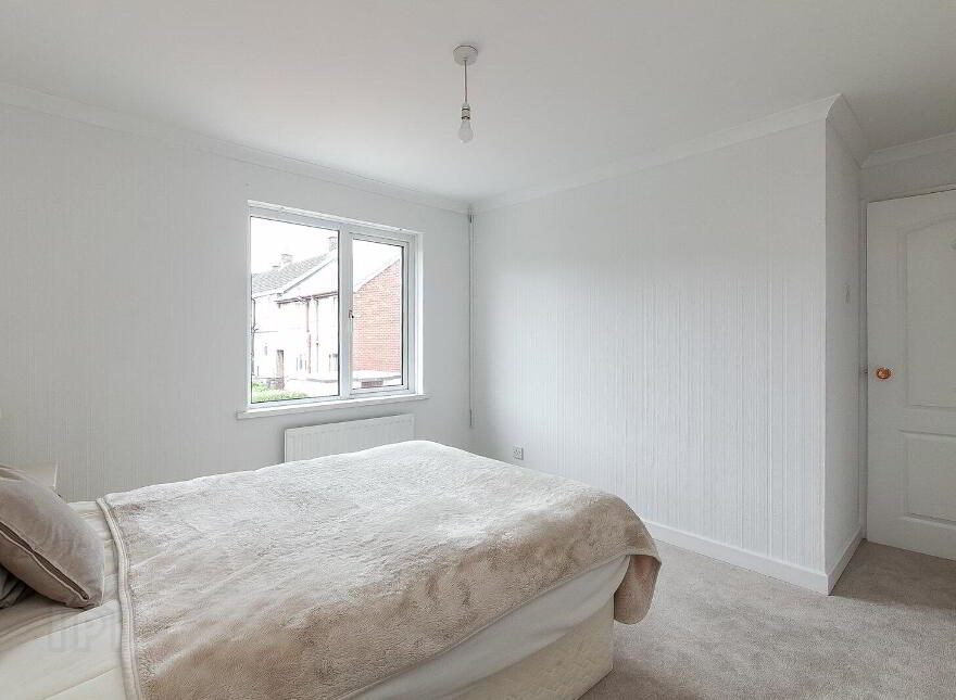 1 Holly Mount, Dunmurry, Belfast, BT17 9QD