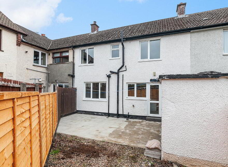 1 Holly Mount, Dunmurry, Belfast, BT17 9QD