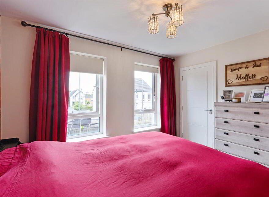 8 Rocklyn Drive, Donaghadee, BT21 0FP