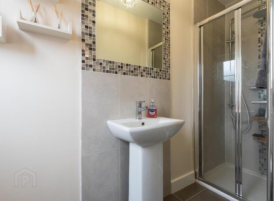 8 Rocklyn Drive, Donaghadee, BT21 0FP