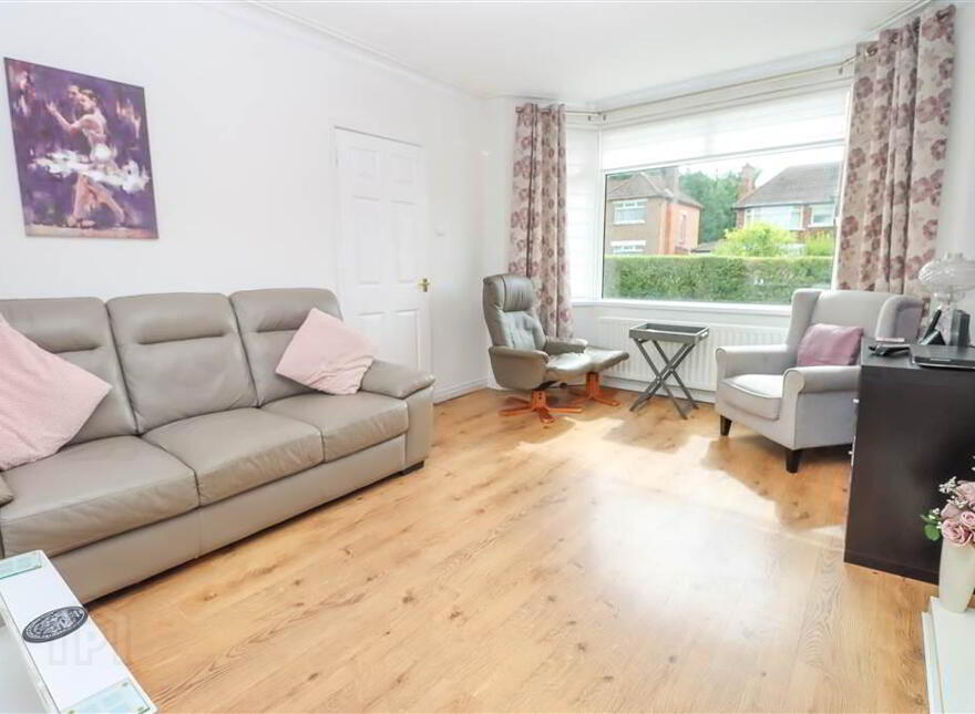 20 Kingswood Park, Belfast, BT5 7EZ