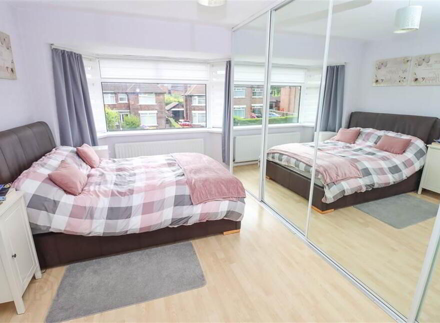 20 Kingswood Park, Belfast, BT5 7EZ