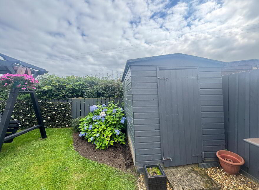 9 Castle Meadows, Castledawson, BT45 8JX