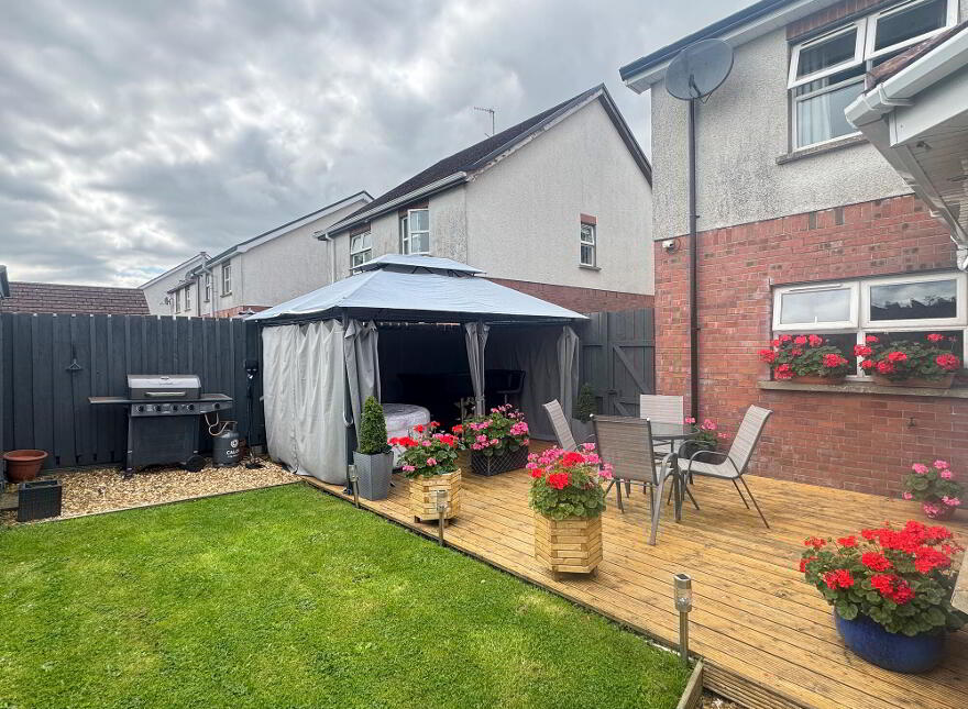 9 Castle Meadows, Castledawson, BT45 8JX