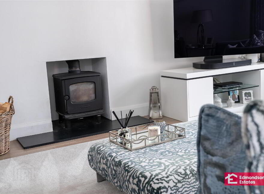 6 Galgorm Hall, Galgorm, Ballymena, BT42 1GG