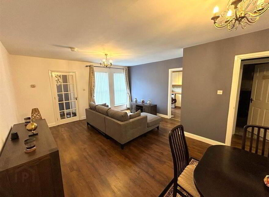 81 Ballylenaghan Park, Belfast, BT8 6WR