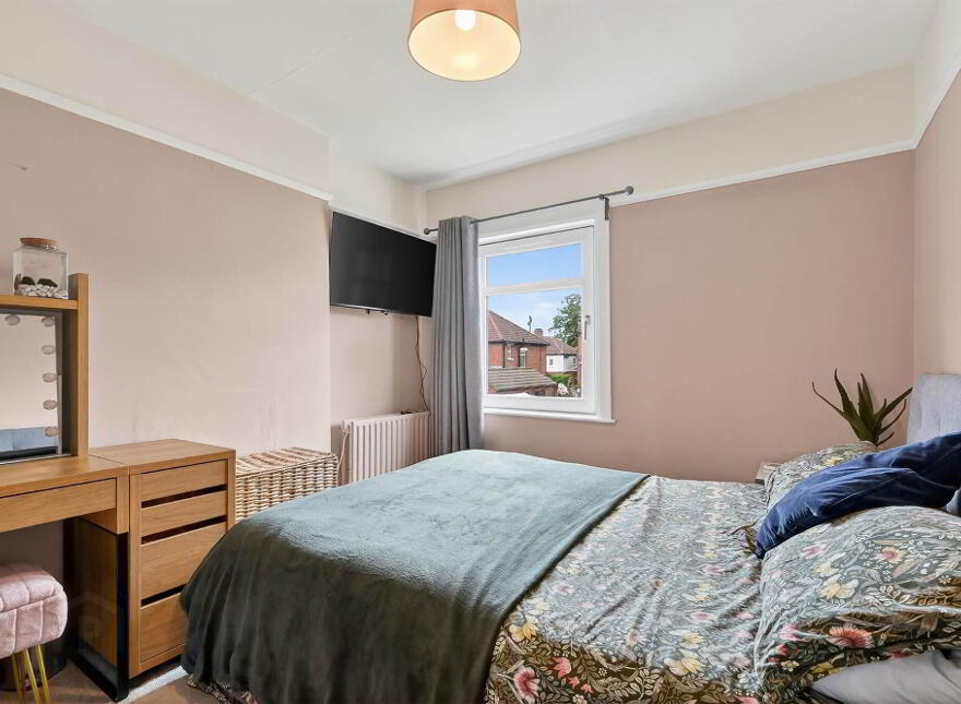 1 Sydenham Park, Belfast, BT4 1PW