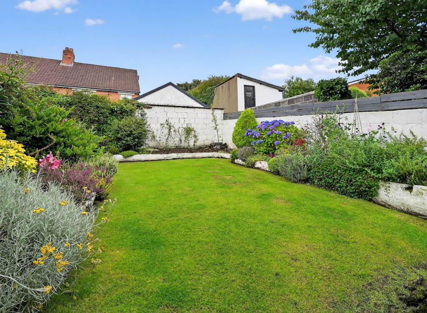 1 Sydenham Park, Belfast, BT4 1PW