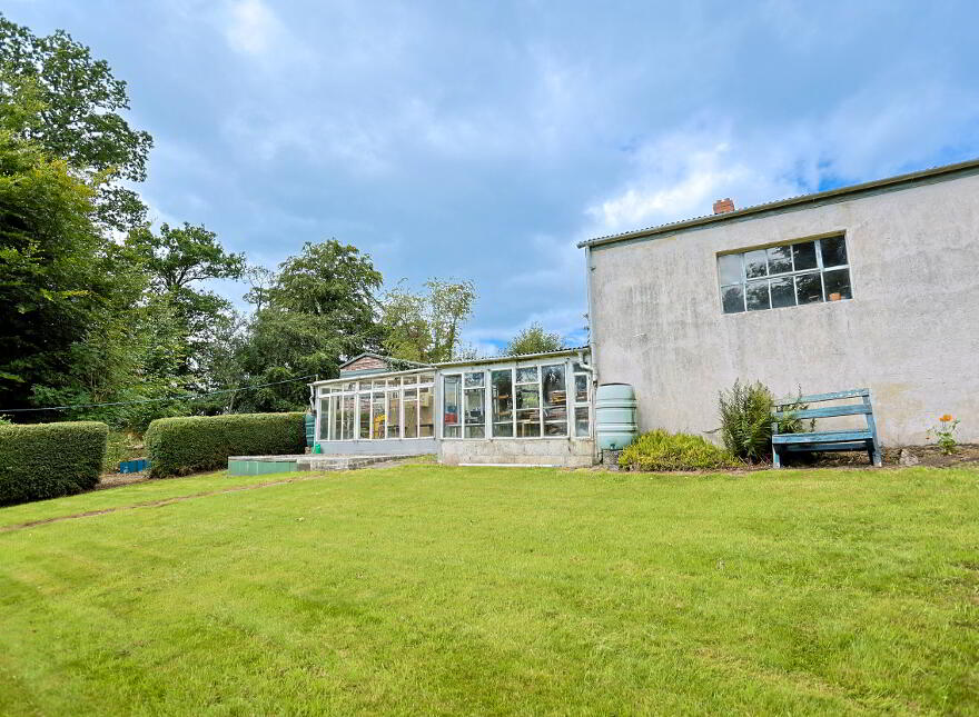 19 Ballygassey Road, Loughgall, Armagh, BT61 8HY