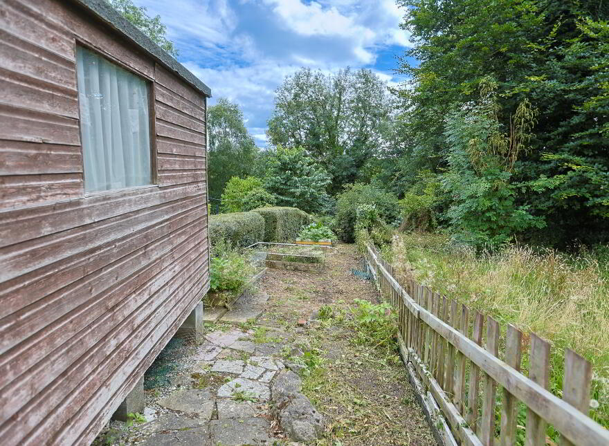 19 Ballygassey Road, Loughgall, Armagh, BT61 8HY