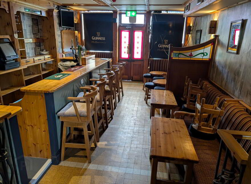 McBarrons, Main Street, Ballyconnell, H14CP44