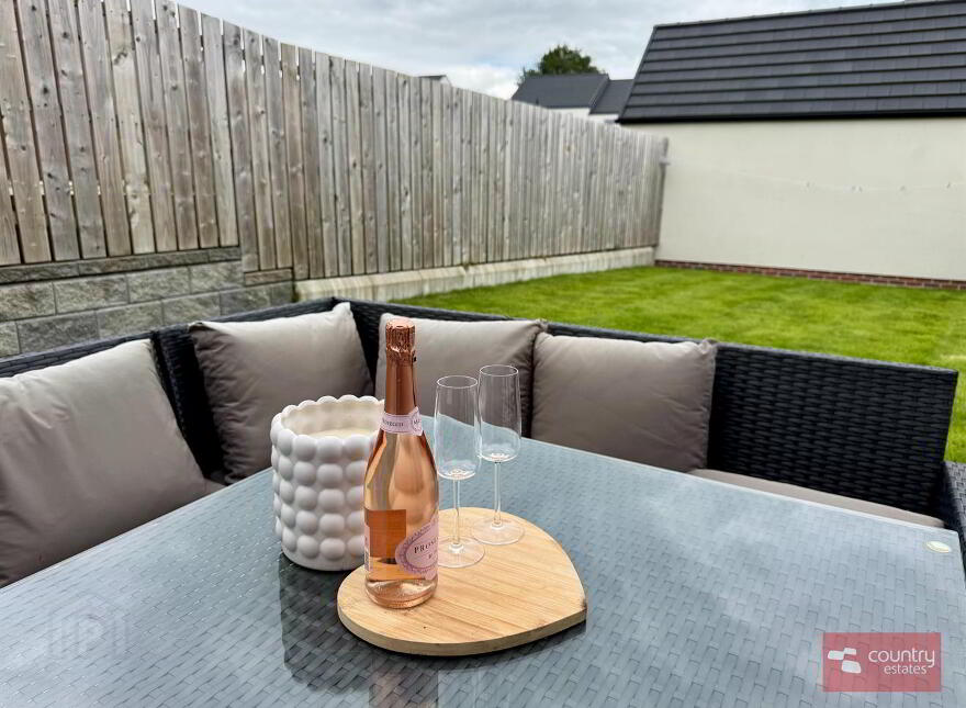 40 Rushfield Place, Ballyclare, BT39 0FR