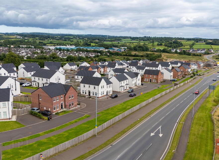 40 Rushfield Place, Ballyclare, BT39 0FR