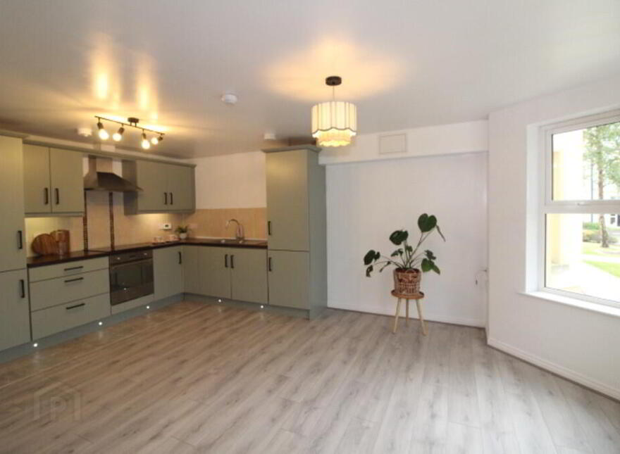15 Corran Mews, Larne, BT40 1FH
