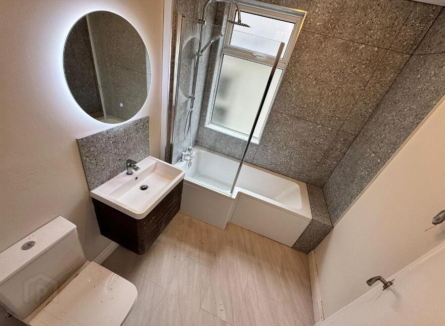 Flat 3, 49 High Street, Donaghadee, BT21 0AQ