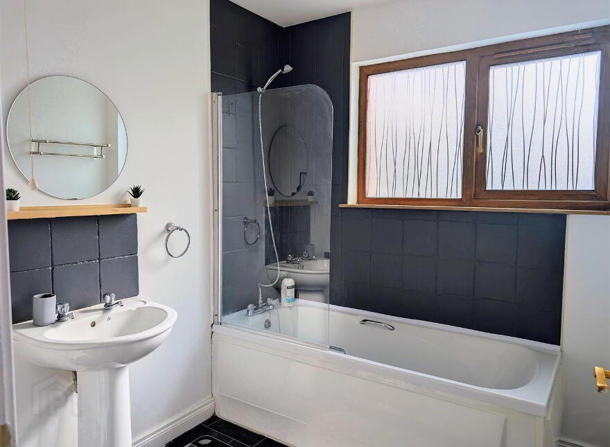 2 Altnagarron View, Belfast, BT13 3UQ