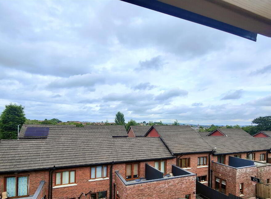 2 Altnagarron View, Belfast, BT13 3UQ