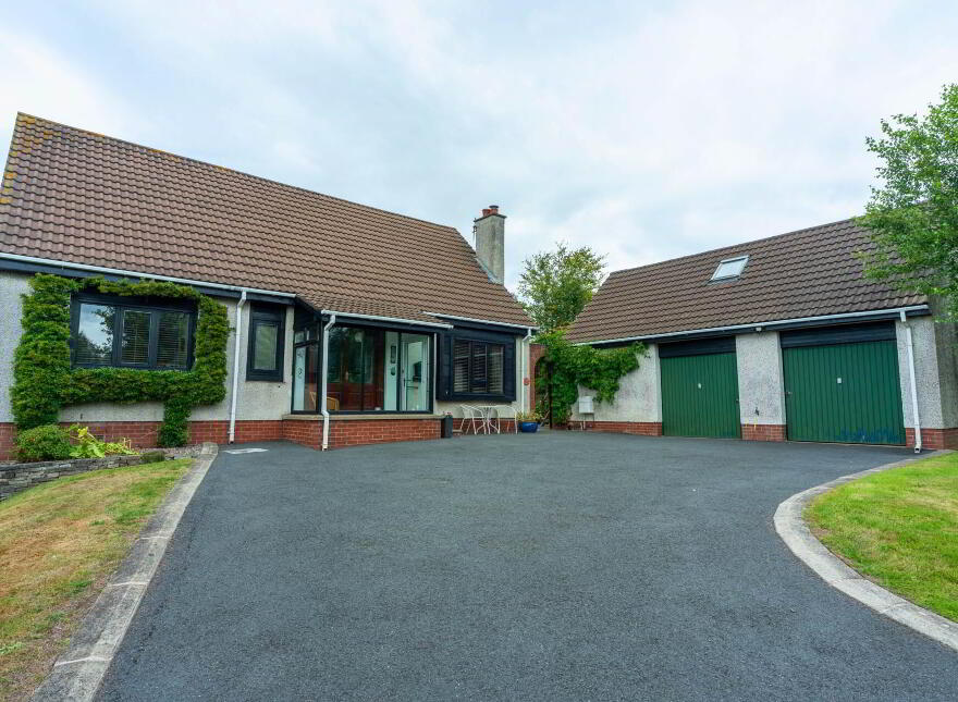 1 Cairnbeg Park, Larne, BT40 1UB photo