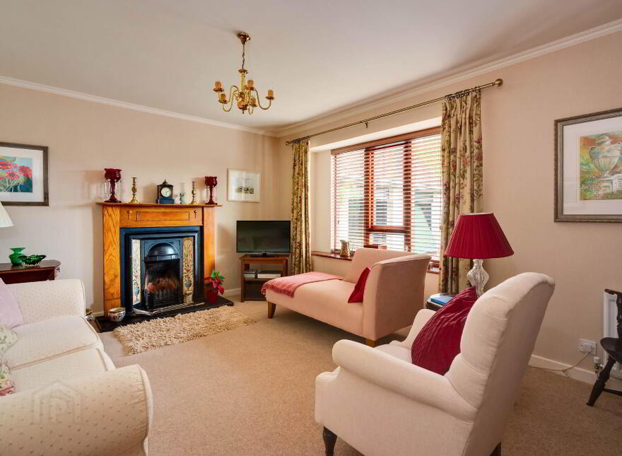 1 Cairnbeg Park, Larne, BT40 1UB