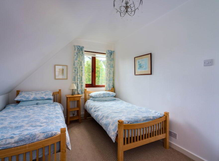 1 Cairnbeg Park, Larne, BT40 1UB