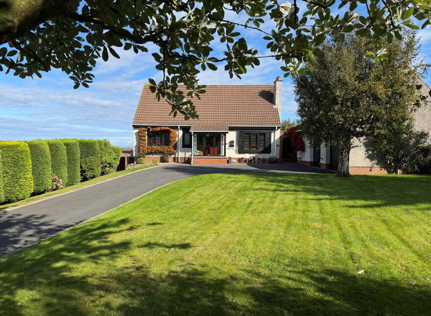 1 Cairnbeg Park, Larne, BT40 1UB