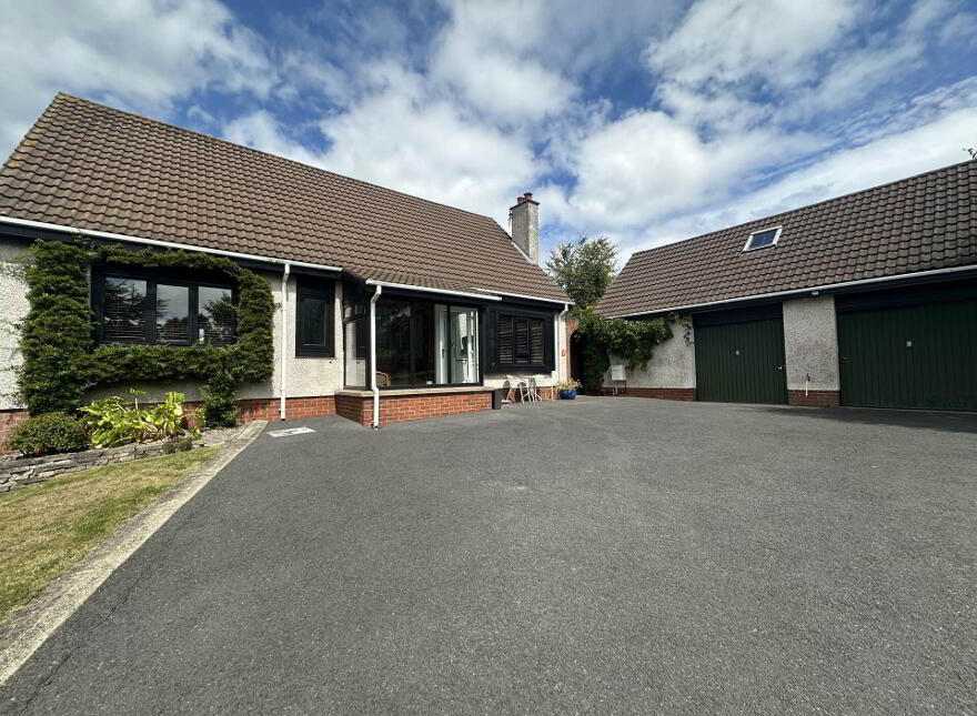 1 Cairnbeg Park, Larne, BT40 1UB