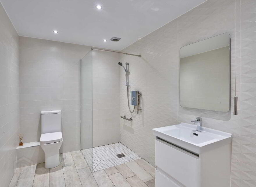 3 Whitebridge Park, Coshquinn Road, Londonderry, BT48 0SS