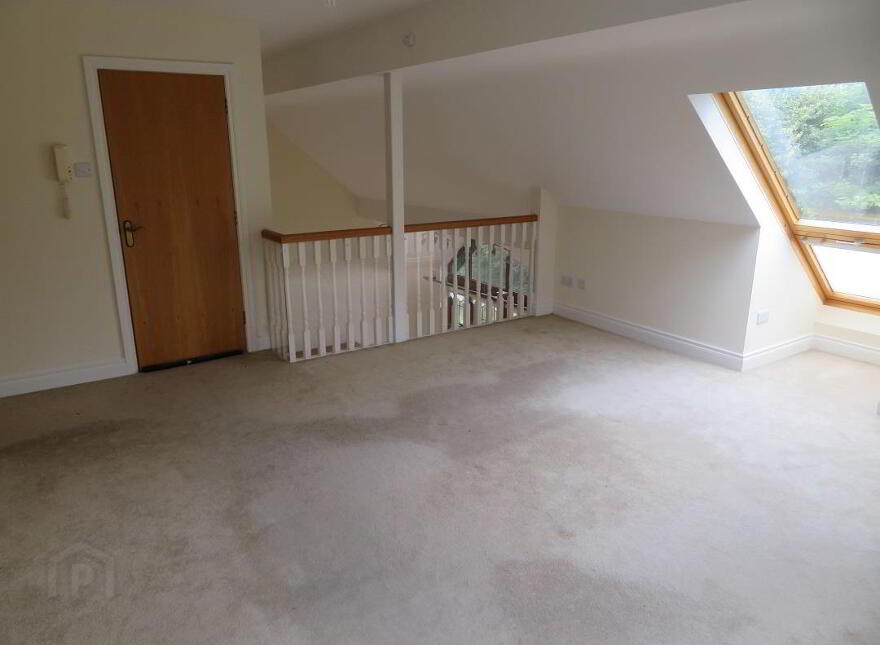 7 Springfield Court, Banbridge, BT32 3LD photo